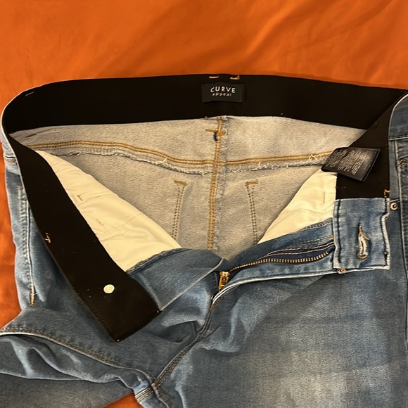 Curve Appeal Skinny/Straight Elastic Waistband Jeans size 10/30 MidRise/HighRise - Picture 4 of 6